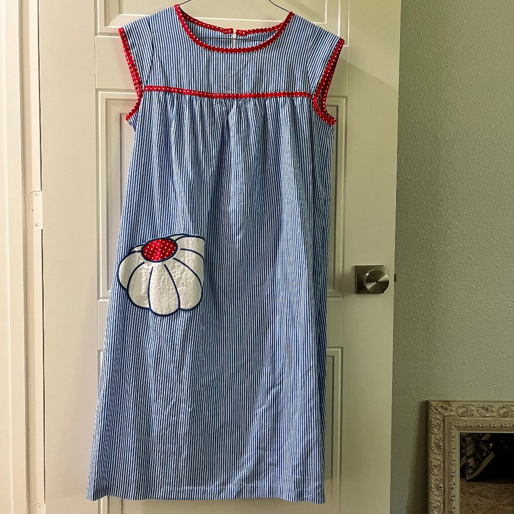 Retro Cotton House Dress With Adorable Floral Pocket